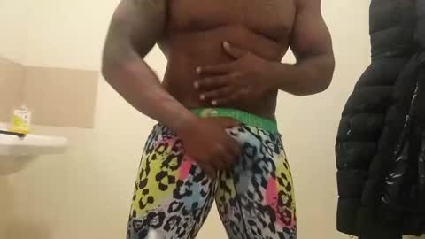 Tony546700 online show from 01-09-25, 09:37