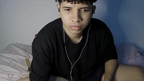 Snapshot of tony_marz chatting on 01-16-26, 04:49 tony_marz online show from 01-16-26, 04:49