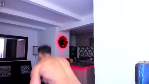 tony muscle1 online show from 02-16-25, 12:41