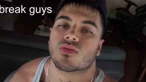 Snapshot of tony_newmen chatting on 12-13-24, 02:32 tony online show from 12-13-24, 02:32