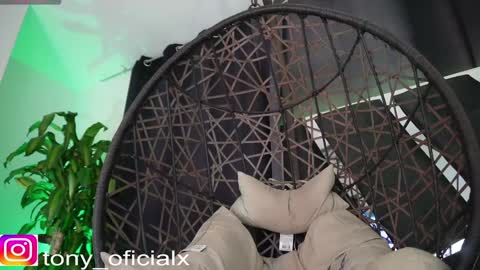 Snapshot of tony_newmen chatting on 01-17-25, 12:20 tony online show from 01-17-25, 12:20