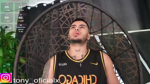 Snapshot of tony_newmen chatting on 01-26-25, 01:25 tony online show from 01-26-25, 01:25