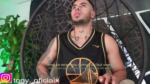 Snapshot of tony_newmen chatting on 01-30-25, 03:19 tony online show from 01-30-25, 03:19