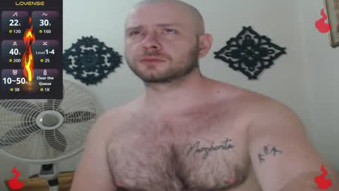 Snapshot of tony_white_7 chatting on 04-24-26, 01:19 TONY online show from 04-24-26, 01:19