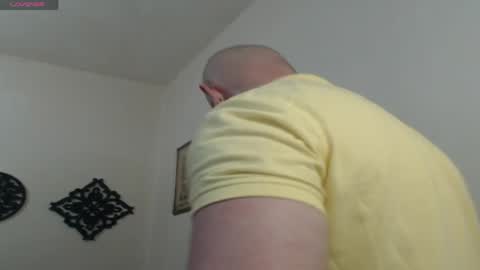 Snapshot of tony_white_7 chatting on 04-29-26, 01:21 TONY online show from 04-29-26, 01:21