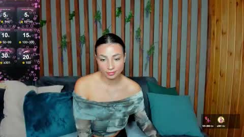 Snapshot of tonya_lamb chatting on 09-23-25, 02:03 Tonya online show from 09-23-25, 02:03