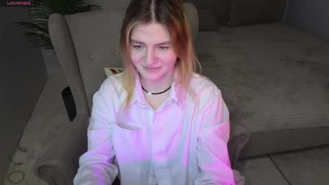 Tonya online show from 04-21-26, 01:42