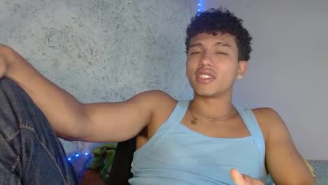 tonydesire_ online show from 04-18-26, 08:53