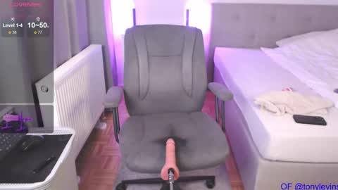 Tony online show from 03-08-25, 07:27