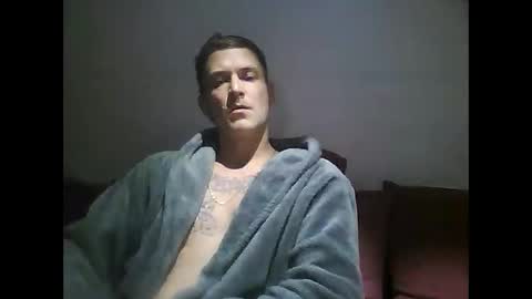 Snapshot of tonystrawberry chatting on 12-20-25, 06:37 tonystrawberry online show from 12-20-25, 06:37