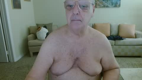 Snapshot of tonysview12000 chatting on 03-15-26, 06:58 tonysview12000 online show from 03-15-26, 06:58