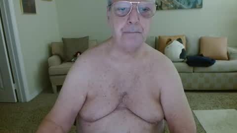Snapshot of tonysview12000 chatting on 04-06-26, 07:48 tonysview12000 online show from 04-06-26, 07:48