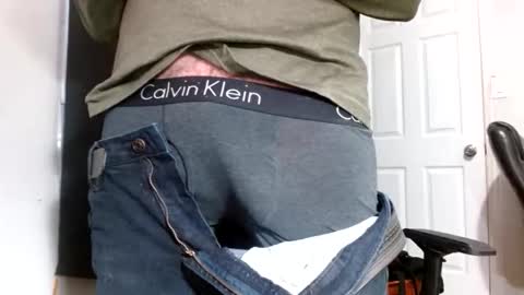 tonytonytony3001 online show from 02-19-26, 08:27