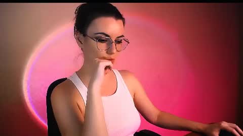 Elizabeth online show from 07-15-26, 07:41