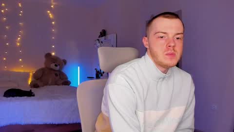 Snapshot of toohornyserj chatting on 12-10-24, 08:05 toohornyserj online show from 12-10-24, 08:05