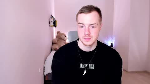 Snapshot of toohornyserj chatting on 02-18-25, 12:37 toohornyserj online show from 02-18-25, 12:37