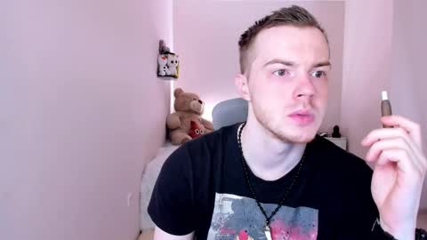 Snapshot of toohornyserj chatting on 02-22-25, 11:24 toohornyserj online show from 02-22-25, 11:24