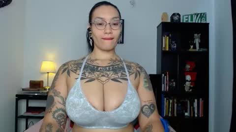toothyy online show from 05-18-26, 12:22