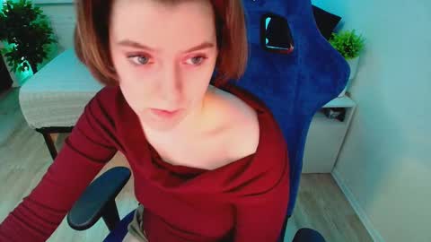 Snapshot of topcranberry chatting on 10-03-25, 06:16 topcranberry online show from 10-03-25, 06:16