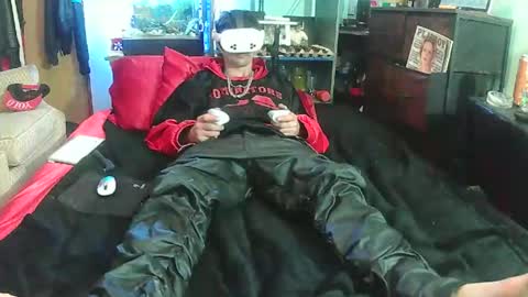 Snapshot of topdogintraining93 chatting on 05-02-26, 09:14 SagMeOreduceMe online show from 05-02-26, 09:14
