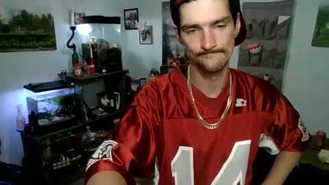 Snapshot of topdogintraining93 chatting on 05-16-26, 11:25 SagMeOreduceMe online show from 05-16-26, 11:25