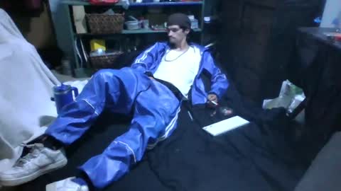 Snapshot of topdogintraining93 chatting on 06-18-26, 11:14 SagMeOreduceMe online show from 06-18-26, 11:14