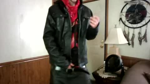 Snapshot of topdogintraining93 chatting on 06-22-26, 07:44 SagMeOreduceMe online show from 06-22-26, 07:44