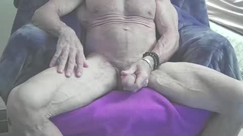 Snapshot of topfortwinks chatting on 12-01-25, 04:17 topfortwinks online show from 12-01-25, 04:17