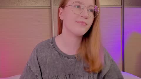 Snapshot of tori_the_witch chatting on 01-31-25, 09:27 Tori online show from 01-31-25, 09:27