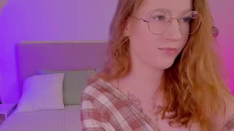 Snapshot of tori_the_witch chatting on 02-16-25, 09:59 Tori online show from 02-16-25, 09:59