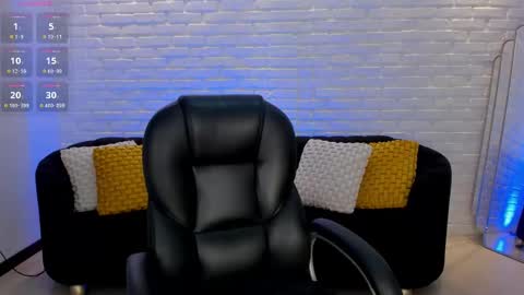 Tori Cross online show from 03-05-25, 03:29