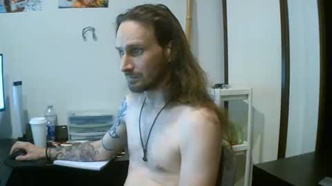 Snapshot of tornado2156 chatting on 05-26-26, 07:21 Tornado2156 online show from 05-26-26, 07:21