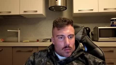 toro_arrapato online show from 11-24-25, 03:56