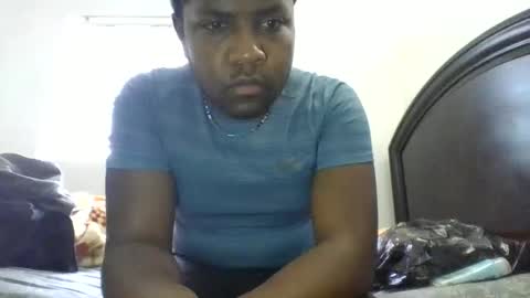 Snapshot of torontoguy420401 chatting on 12-15-24, 07:21 Zemen online show from 12-15-24, 07:21