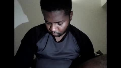 Snapshot of torontoguy420401 chatting on 11-05-25, 03:28 Zemen online show from 11-05-25, 03:28