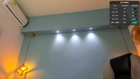 Torybigdick online show from 10-14-25, 04:35