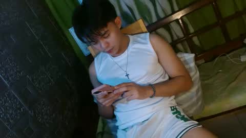 Snapshot of toshirokunn chatting on 01-24-25, 11:15 Toshiro online show from 01-24-25, 11:15