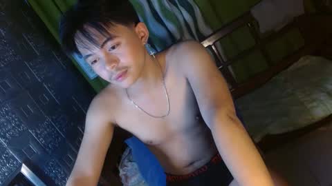 Snapshot of toshirokunn chatting on 02-24-25, 05:43 Toshiro online show from 02-24-25, 05:43
