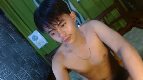 Snapshot of toshirokunn chatting on 02-25-25, 08:47 Toshiro online show from 02-25-25, 08:47