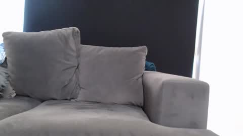 Snapshot of total_aussie_milfs chatting on 01-05-26, 10:46 Milly online show from 01-05-26, 10:46