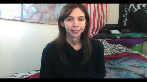 Snapshot of totalfuckingadorable chatting on 12-23-24, 04:55 Luna online show from 12-23-24, 04:55