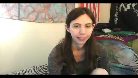 Snapshot of totalfuckingadorable chatting on 12-24-24, 10:06 Luna online show from 12-24-24, 10:06