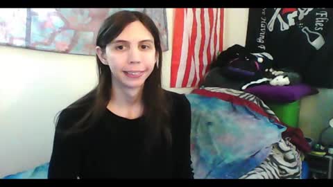 Snapshot of totalfuckingadorable chatting on 01-09-25, 03:58 Luna online show from 01-09-25, 03:58