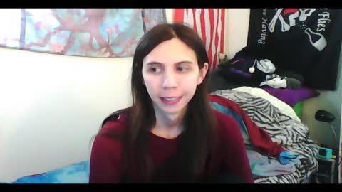 Snapshot of totalfuckingadorable chatting on 01-13-25, 03:45 Luna online show from 01-13-25, 03:45