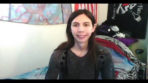 Snapshot of totalfuckingadorable chatting on 01-13-25, 10:03 Luna online show from 01-13-25, 10:03