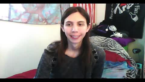 Snapshot of totalfuckingadorable chatting on 01-14-25, 04:47 Luna online show from 01-14-25, 04:47