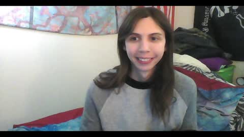 Snapshot of totalfuckingadorable chatting on 01-22-25, 02:59 Luna online show from 01-22-25, 02:59