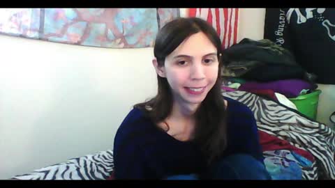 Snapshot of totalfuckingadorable chatting on 01-23-25, 07:00 Luna online show from 01-23-25, 07:00