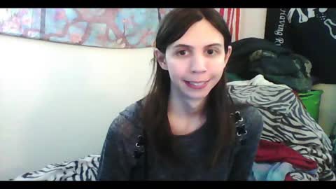Snapshot of totalfuckingadorable chatting on 01-26-25, 05:56 Luna online show from 01-26-25, 05:56