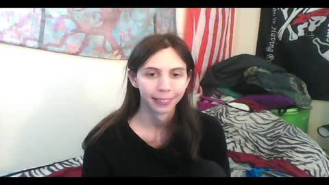 Snapshot of totalfuckingadorable chatting on 02-02-25, 06:48 Luna online show from 02-02-25, 06:48
